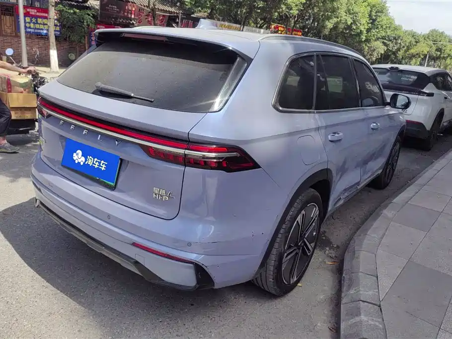 Geely Xingyue L EREV 2023 — фото 3