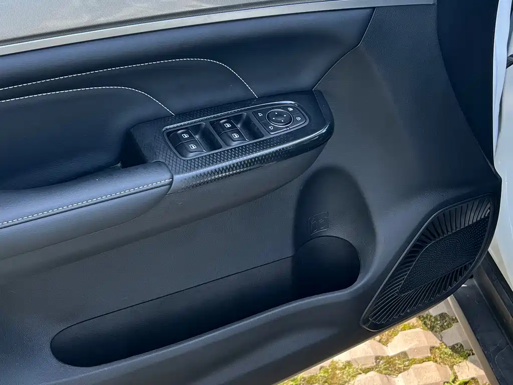 Haval M6 2023 — фото 18