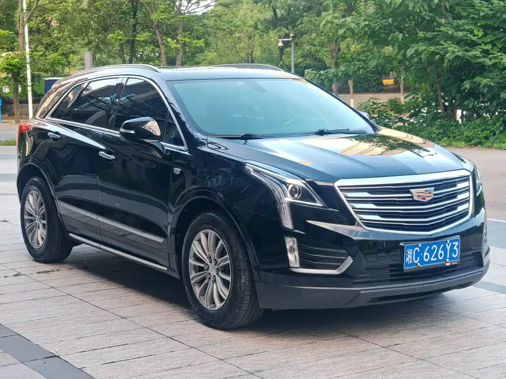 Cadillac XT5 2018 — фото 3