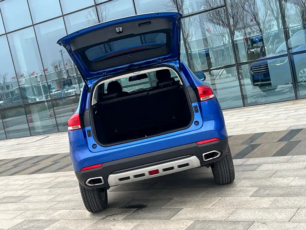 Haval H2s 2017 — фото 12