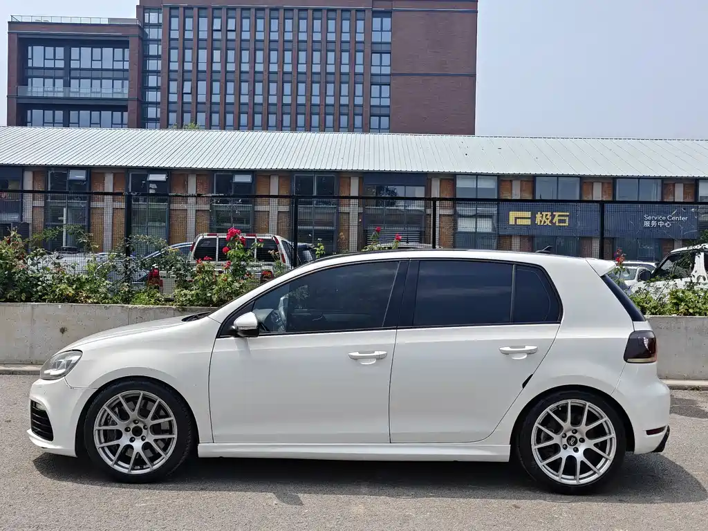 Volkswagen Golf GTI 2012