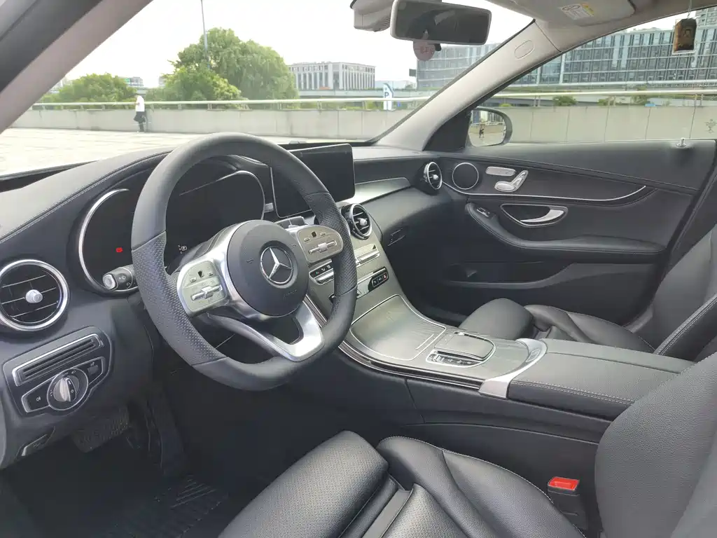 Mercedes-Benz C-Class 2020 — фото 9