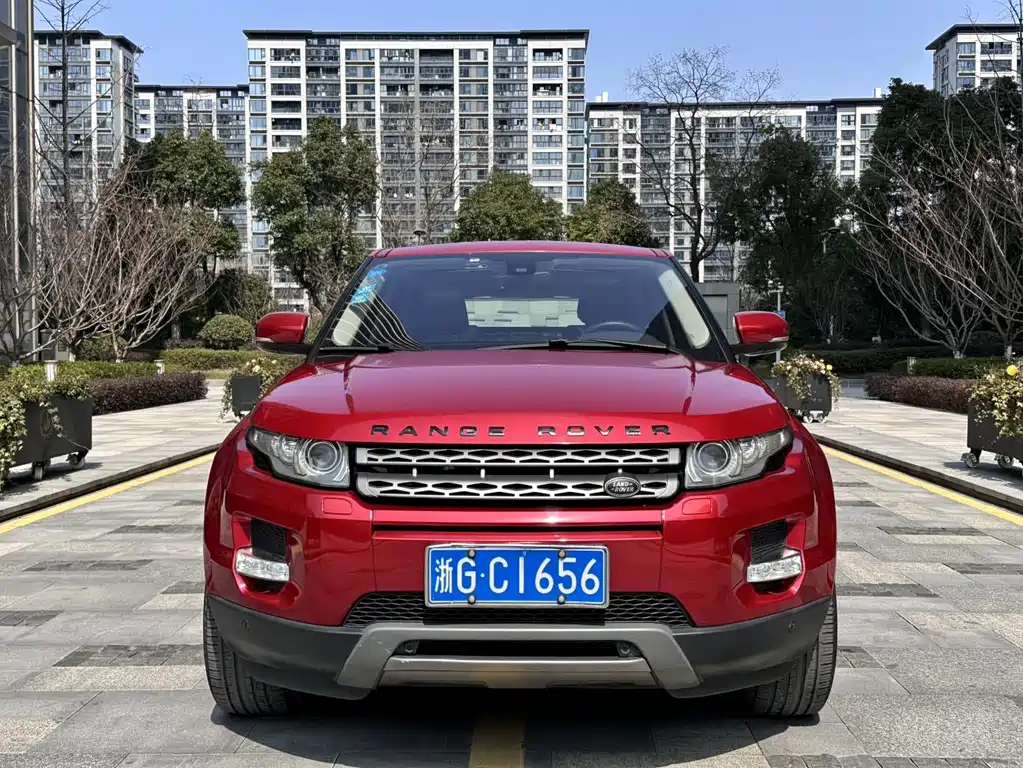 Land Rover Evoque 2014 — фото 2