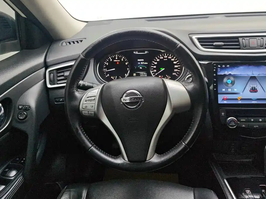 Nissan X-Trail 2017 — фото 15