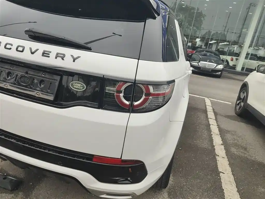 Land Rover Discovery Sport 2019 — фото 24