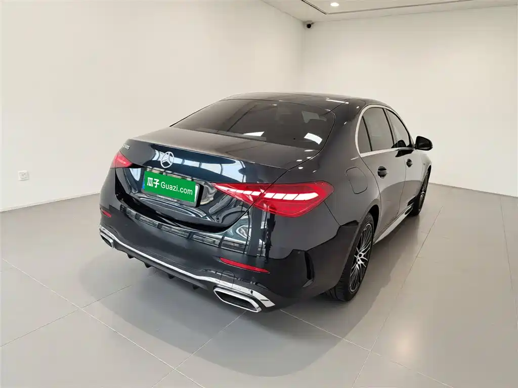 Mercedes-Benz C-Class 2023 — фото 7