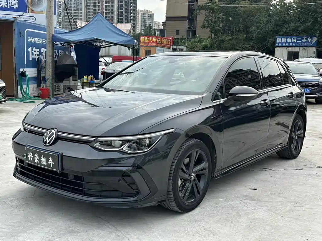Volkswagen Golf 2022