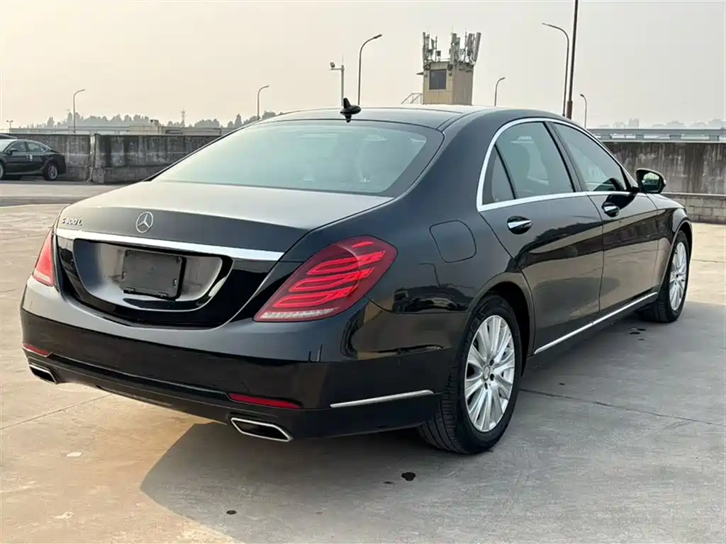 Mercedes-Benz S-Class 2015 — фото 9