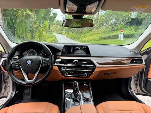 BMW 5 Series 2018