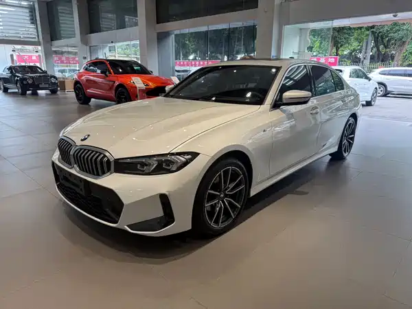 BMW 3 Series 2023