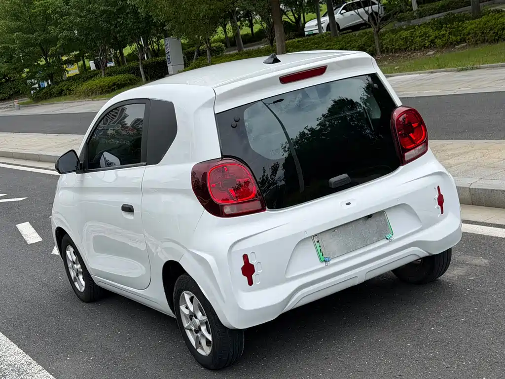 Roewe Clever 2022