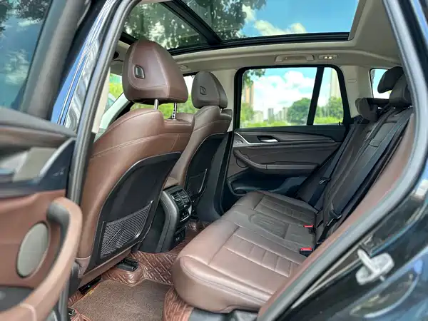 BMW X3 2021