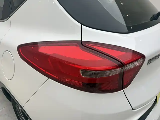 Geely Emgrand GS 2019 — фото 17