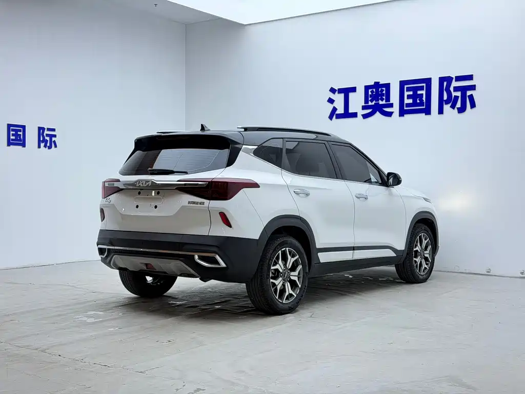 Kia KX3 2023 — фото 19
