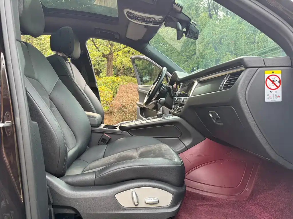Porsche Macan 2019 — фото 12