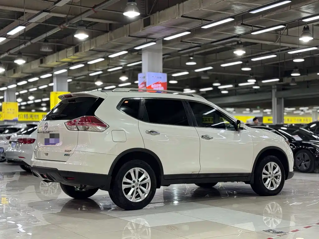 Nissan X-Trail 2016 — фото 30