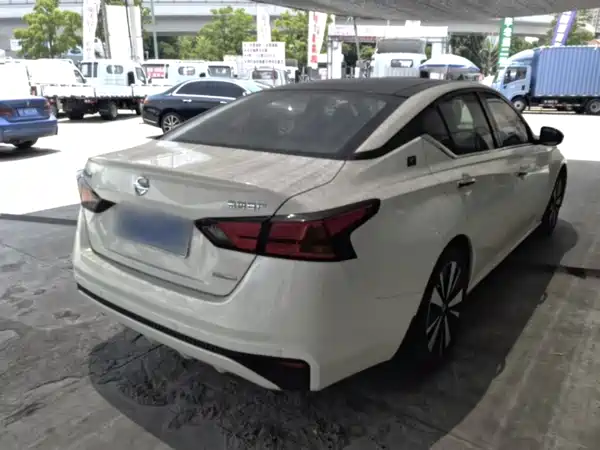 Nissan Teana 2021