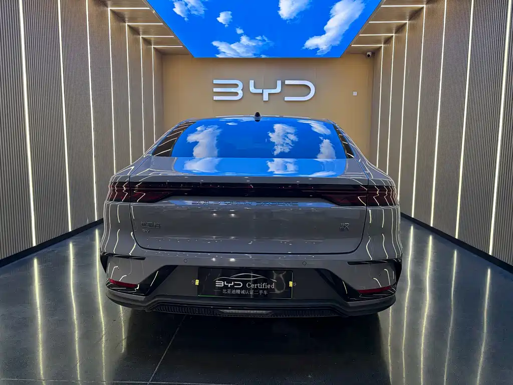 BYD Han 2025 — фото 18