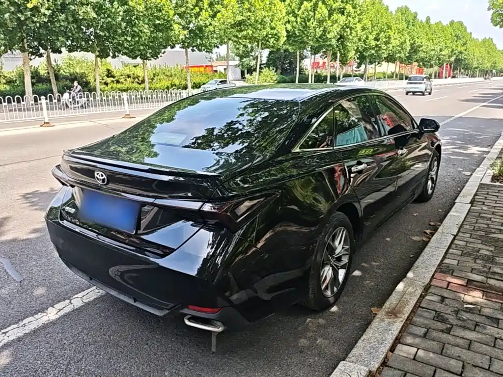 Toyota Avalon 2021