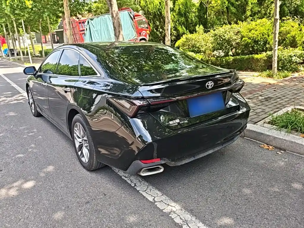 Toyota Avalon 2021