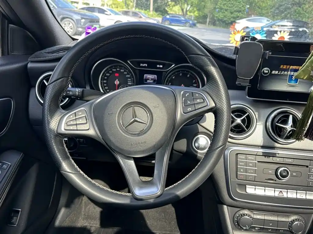 Mercedes-Benz CLA 2017 — фото 3