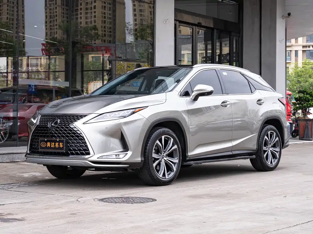 Lexus RX 2022