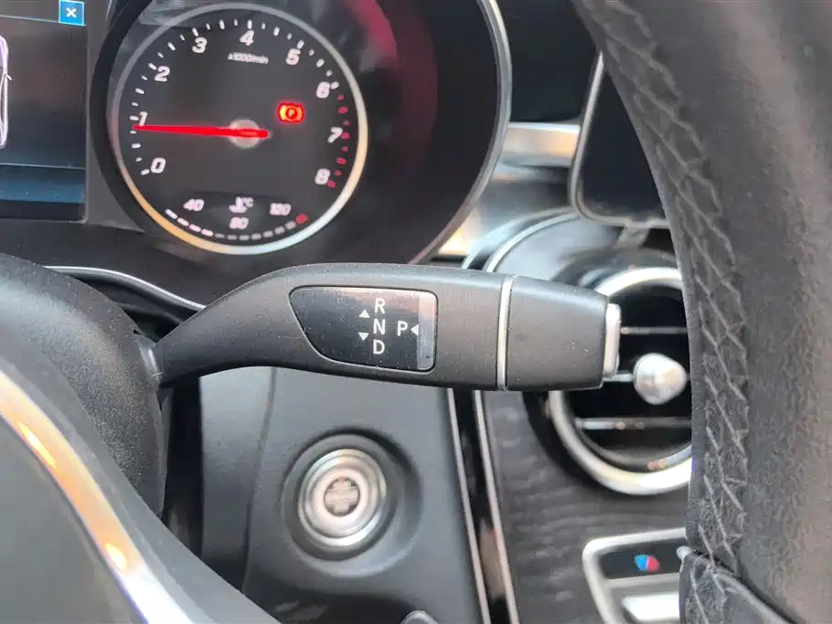 Mercedes-Benz C-Class 2019 — фото 16