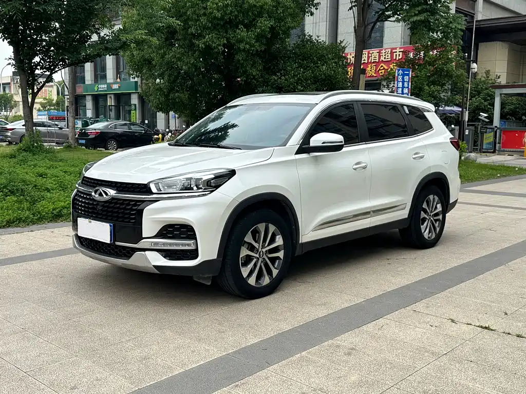 Chery Tiggo 8 2018 — фото 1