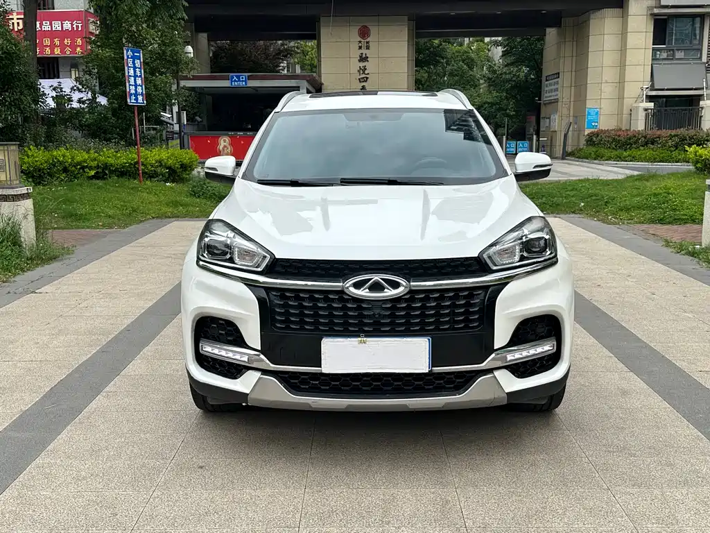 Chery Tiggo 8 2018 — фото 2
