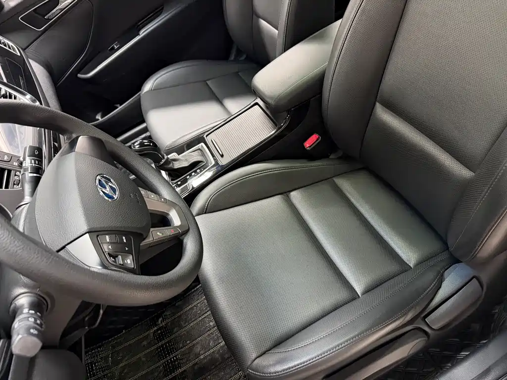 Hyundai Mistra 2016 — фото 12