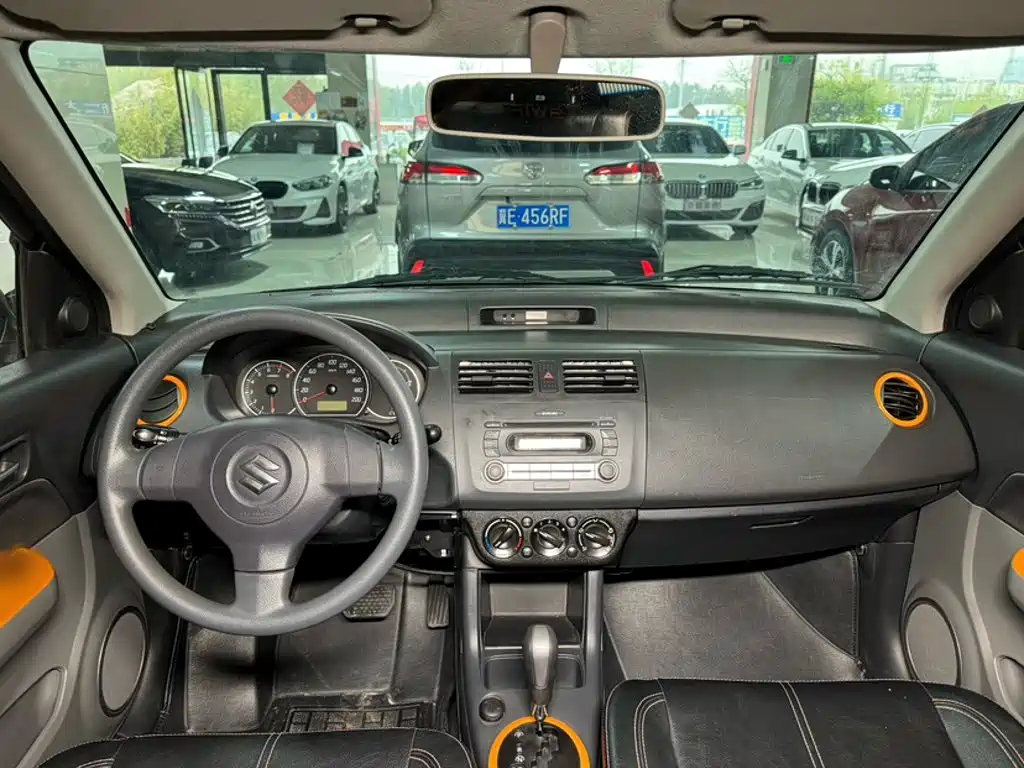 Suzuki Swift 2016 — фото 13