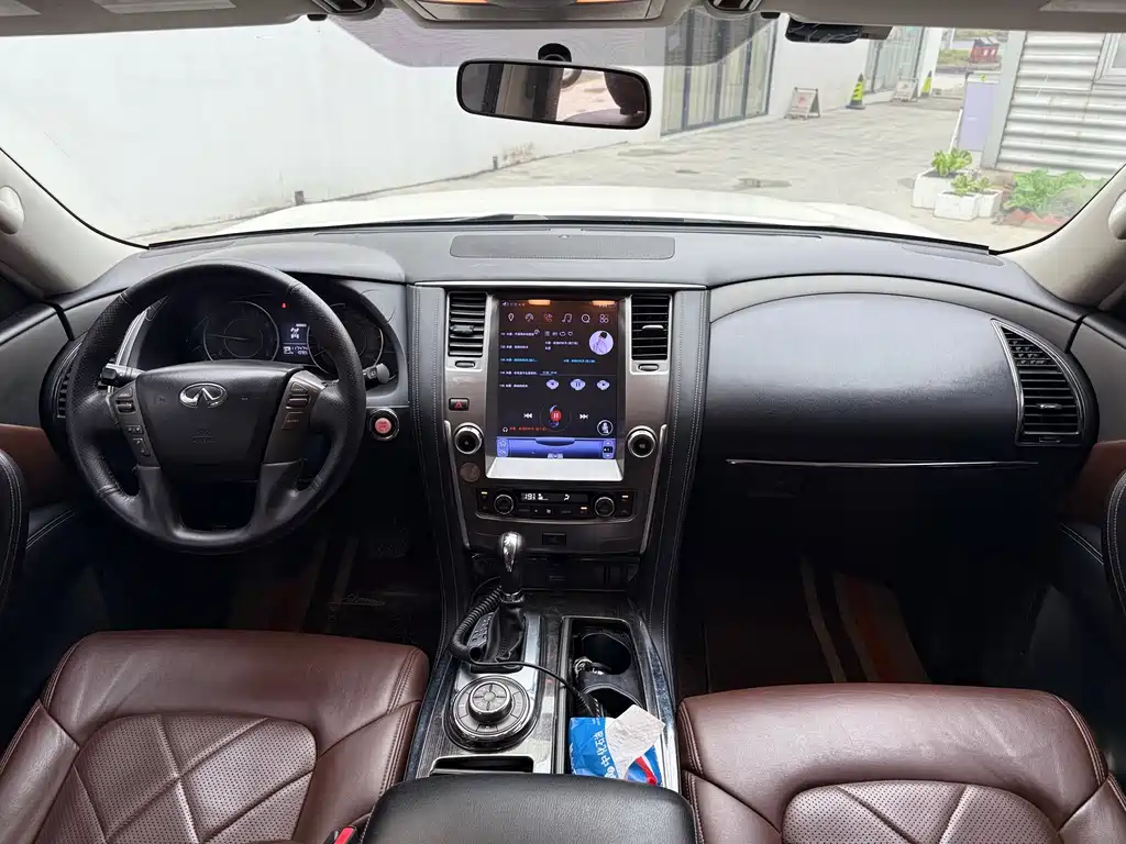 Nissan Patrol 2018 — фото 13
