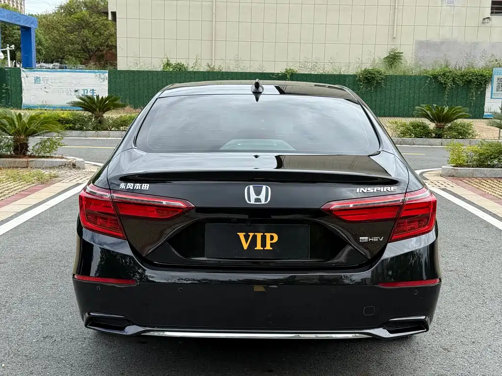 Honda Inspire 2023 — фото 10