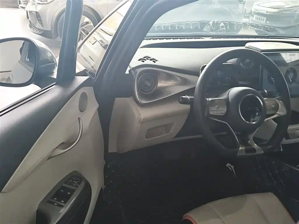BYD Dolphin 2022 — фото 16