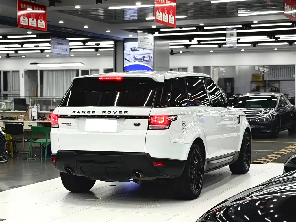 Land Rover Sport 2014 — фото 6