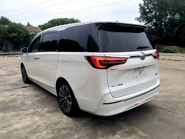 Buick GL8 2020