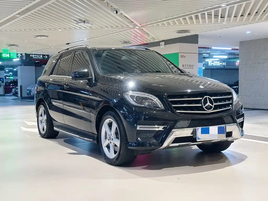 Mercedes-Benz M-Class 2015