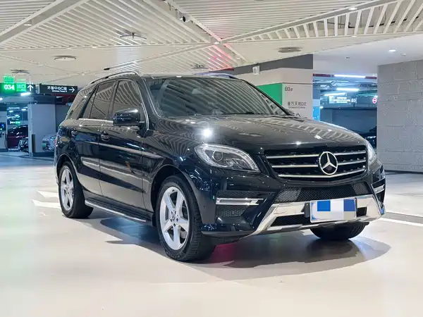 Mercedes-Benz M-Class 2015