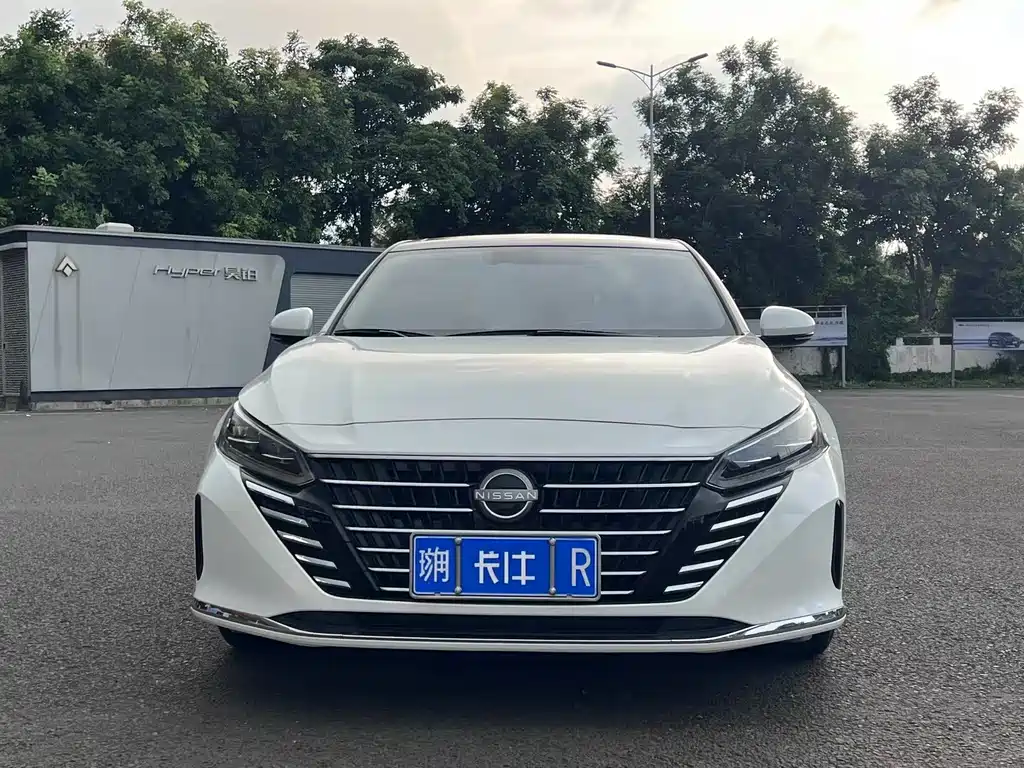 Nissan Teana 2025
