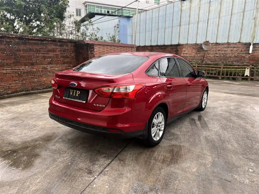 Ford Focus 2014
