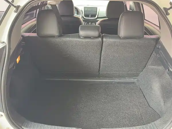 Toyota Yaris L 2018