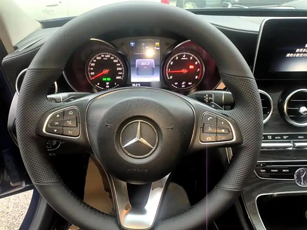 Mercedes-Benz C-Class 2016 — фото 11