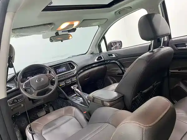 GAC Trumpchi GS4 2017