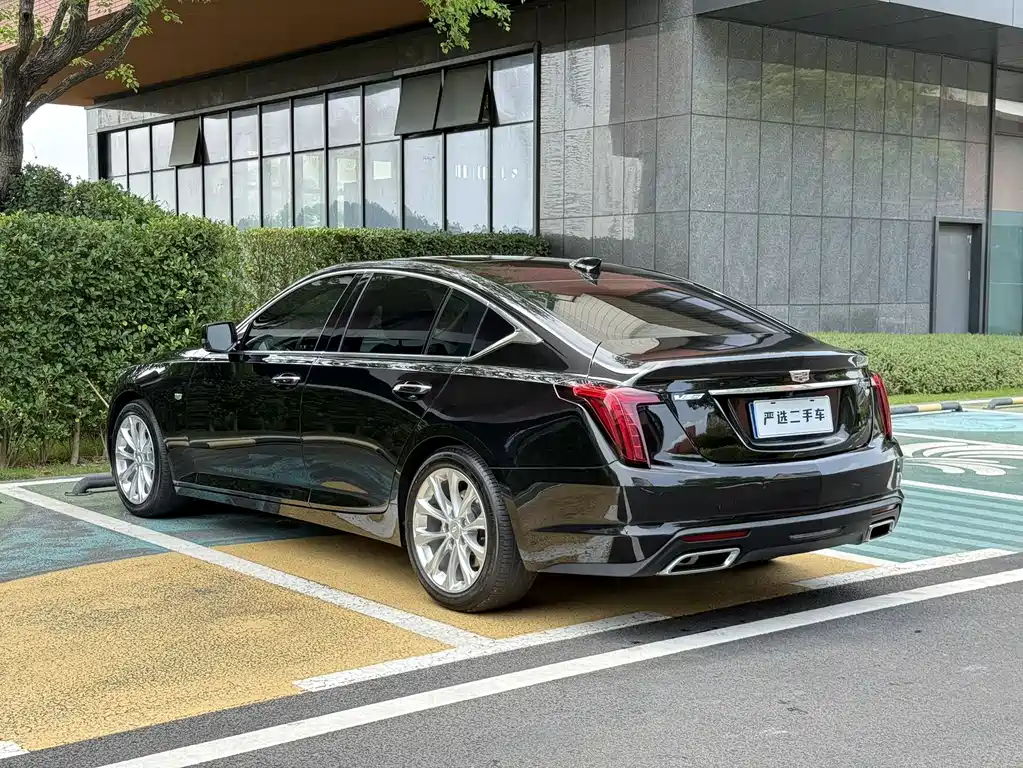 Cadillac CT5 2022 — фото 13