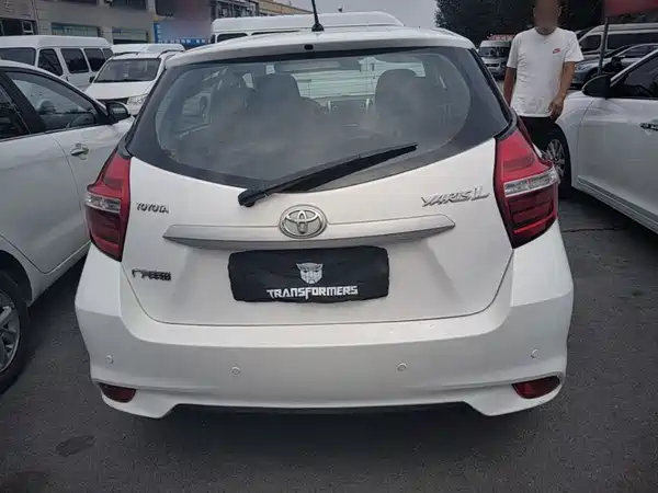 Toyota Yaris L 2017