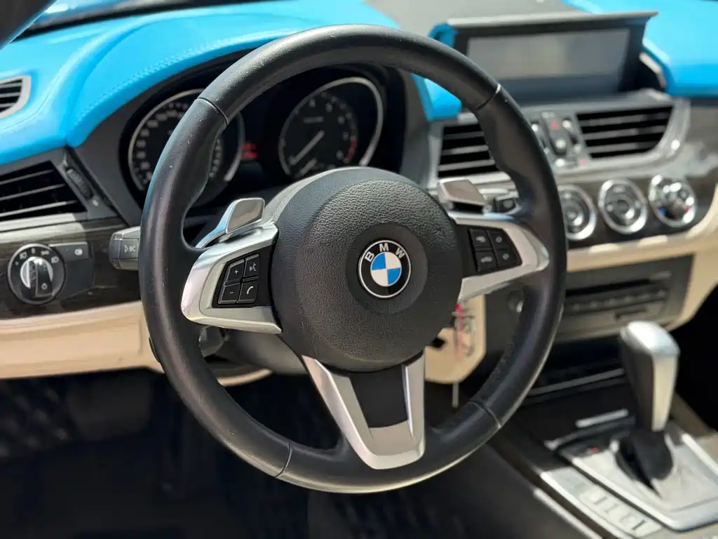 BMW Z4 2013 — фото 9