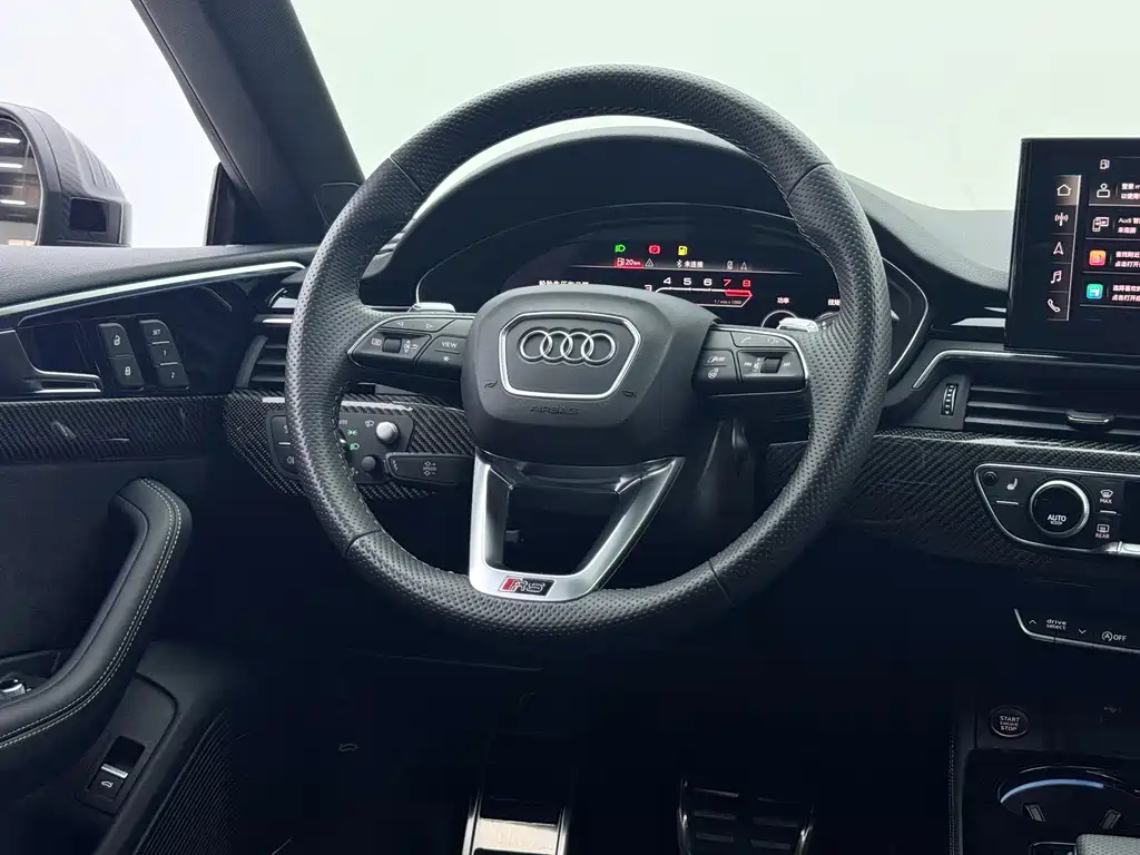 Audi RS 5 2023 — фото 17