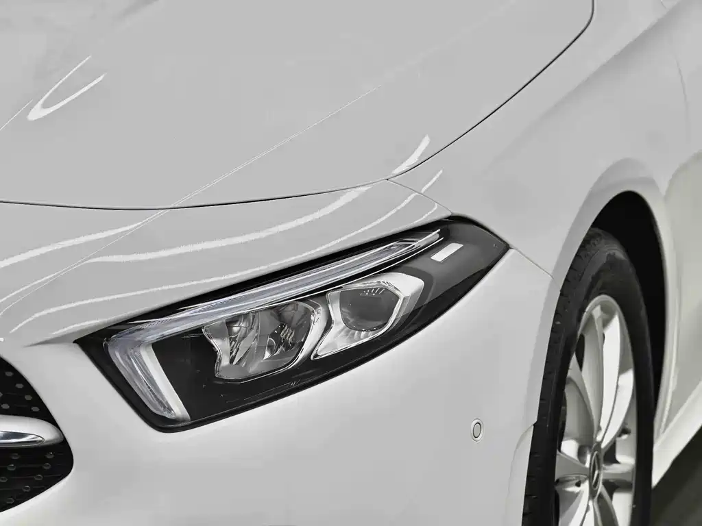 Mercedes-Benz A-Class 2022 — фото 12