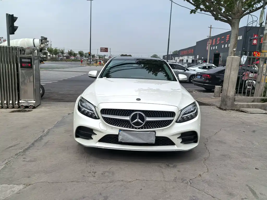 Mercedes-Benz C-Class 2019