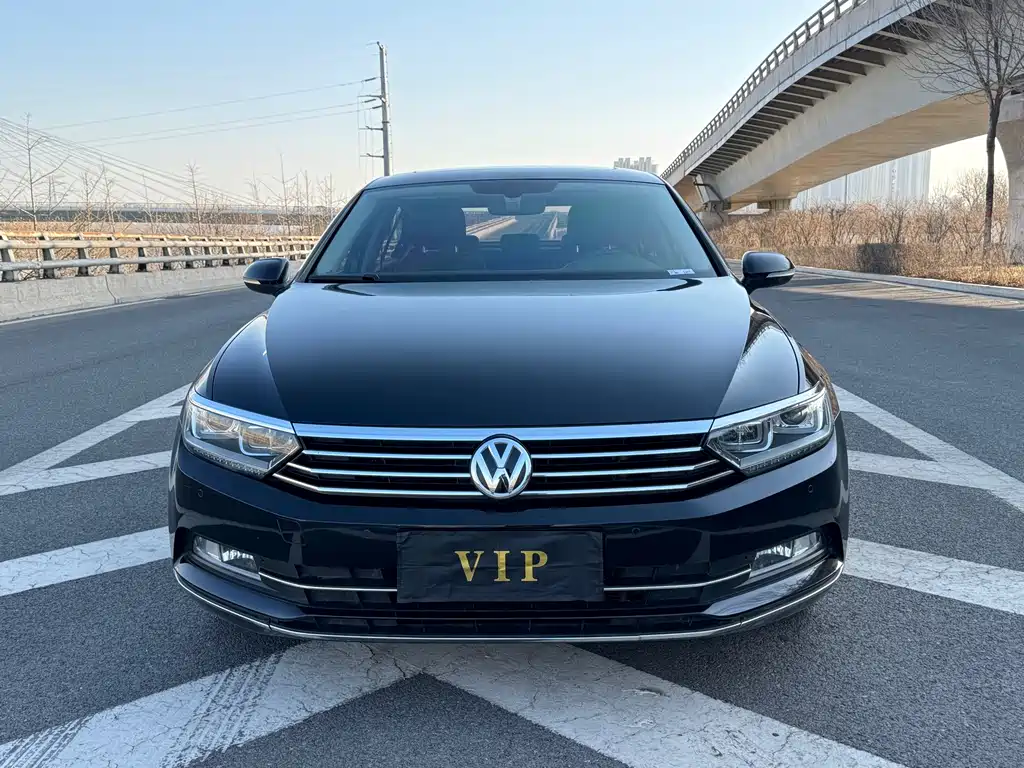 Volkswagen Magotan 2018 — фото 2